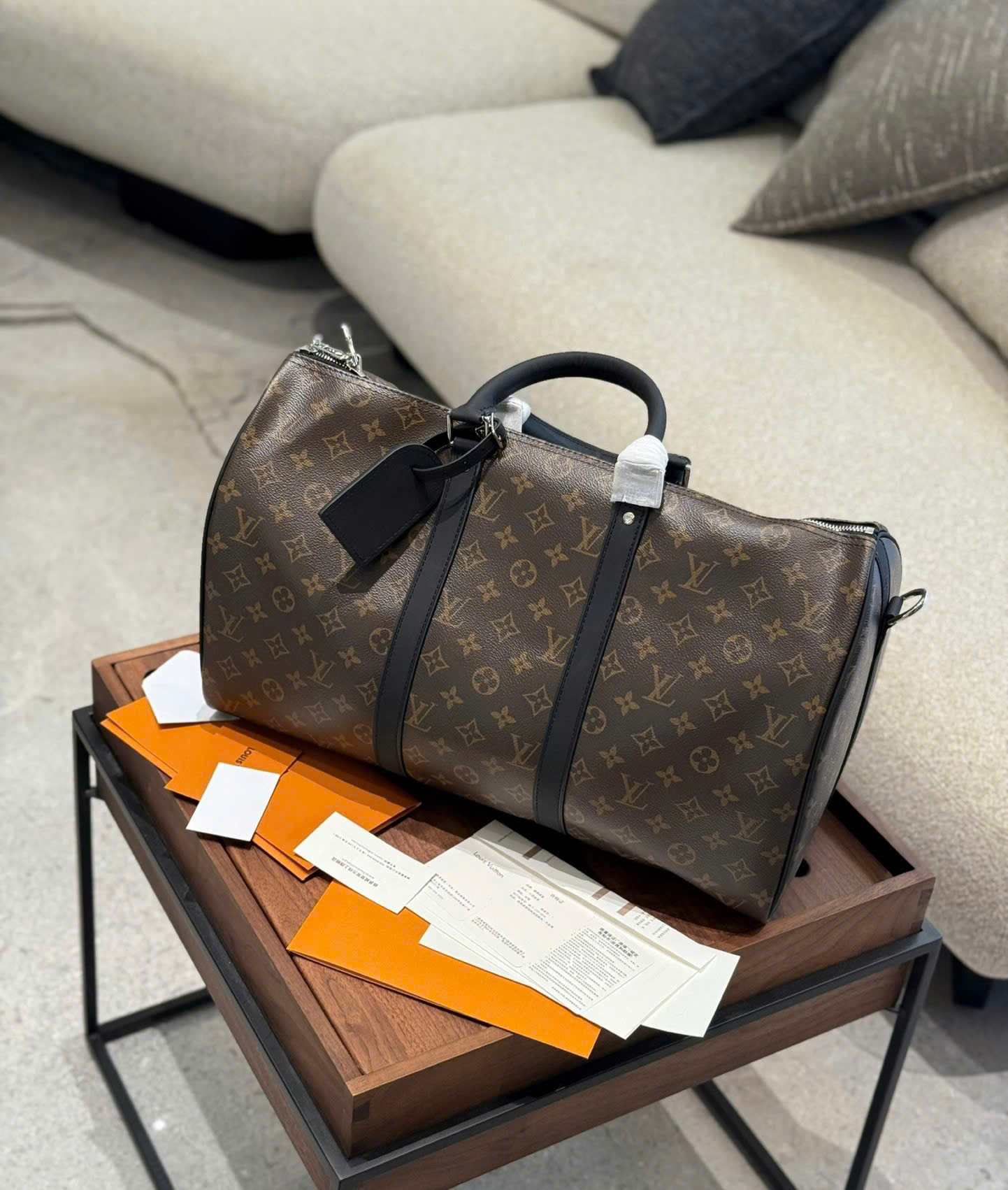 Túi trống du lịch Louis Vuitton LV Nâu họa tiết hoa vân full khóa ổ phối dây Đen size 50cm Like Auth Fullbox phụ kiện PLD